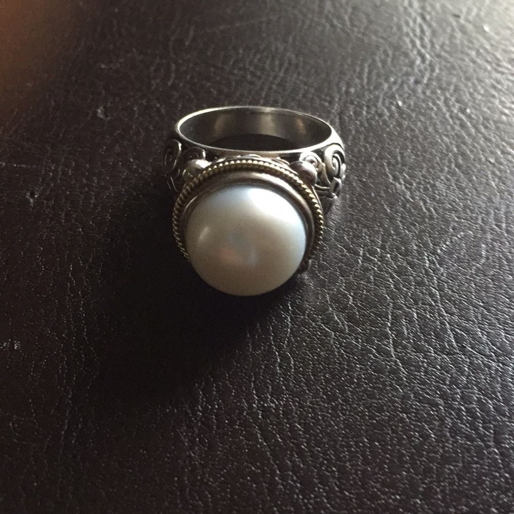 Princess pearl vintage ring size 6 926/18k